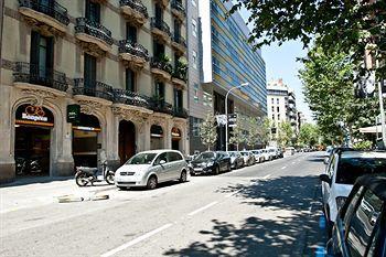 La Pedrera Apartment Barcelona Exterior foto